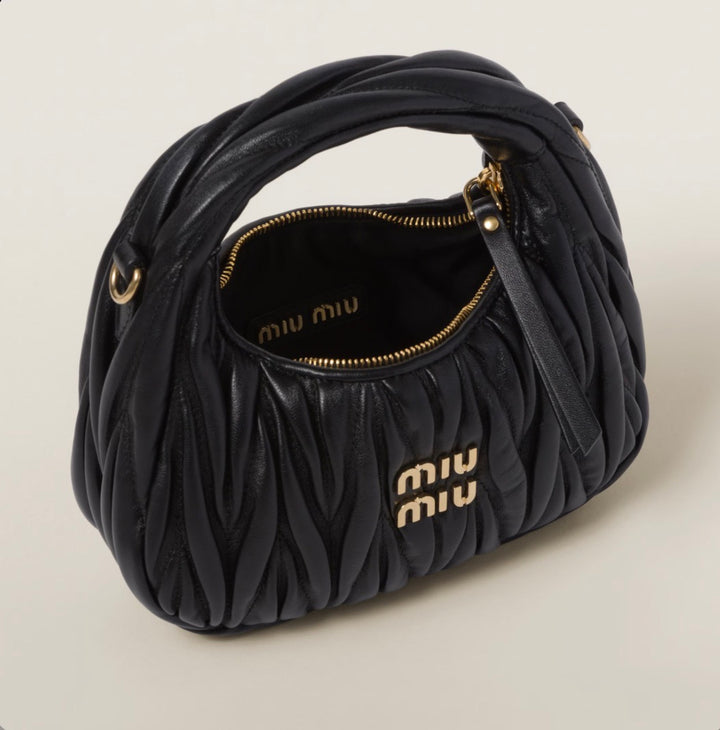 Mini sac hobo Wander en nappa matelassé