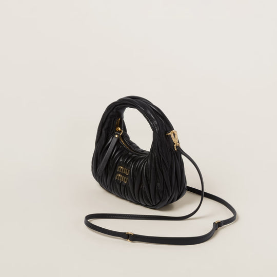 Mini sac hobo Wander en nappa matelassé